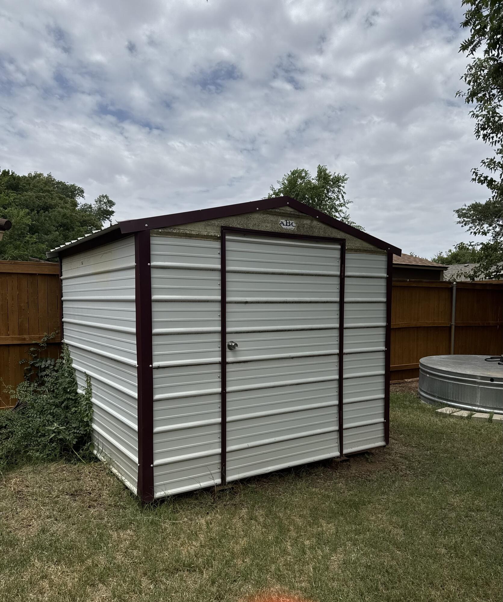 3512 97th Street Lubbock, TX 79423 - Photo 33 of 37 IMG_4159