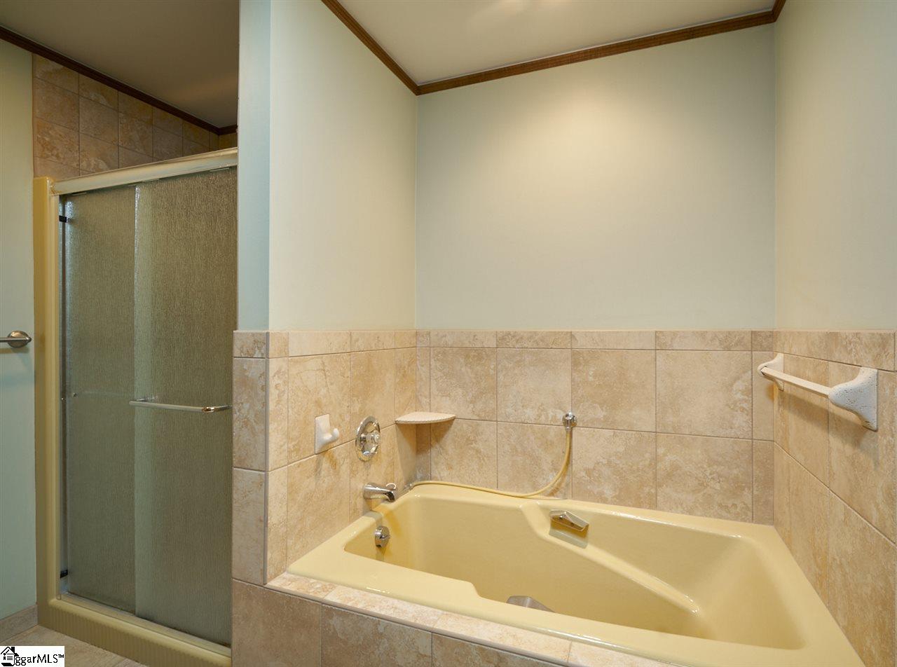 103 Raven Road Greenville, SC 29615 - Photo 24 of 36