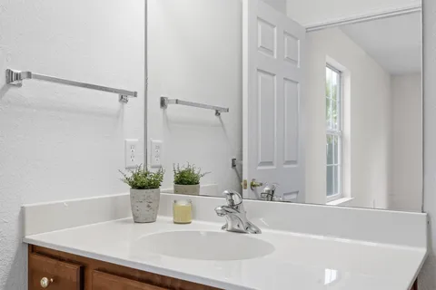 $325,000 | 7100 Villita Avenida Street, Austin, TX 78741