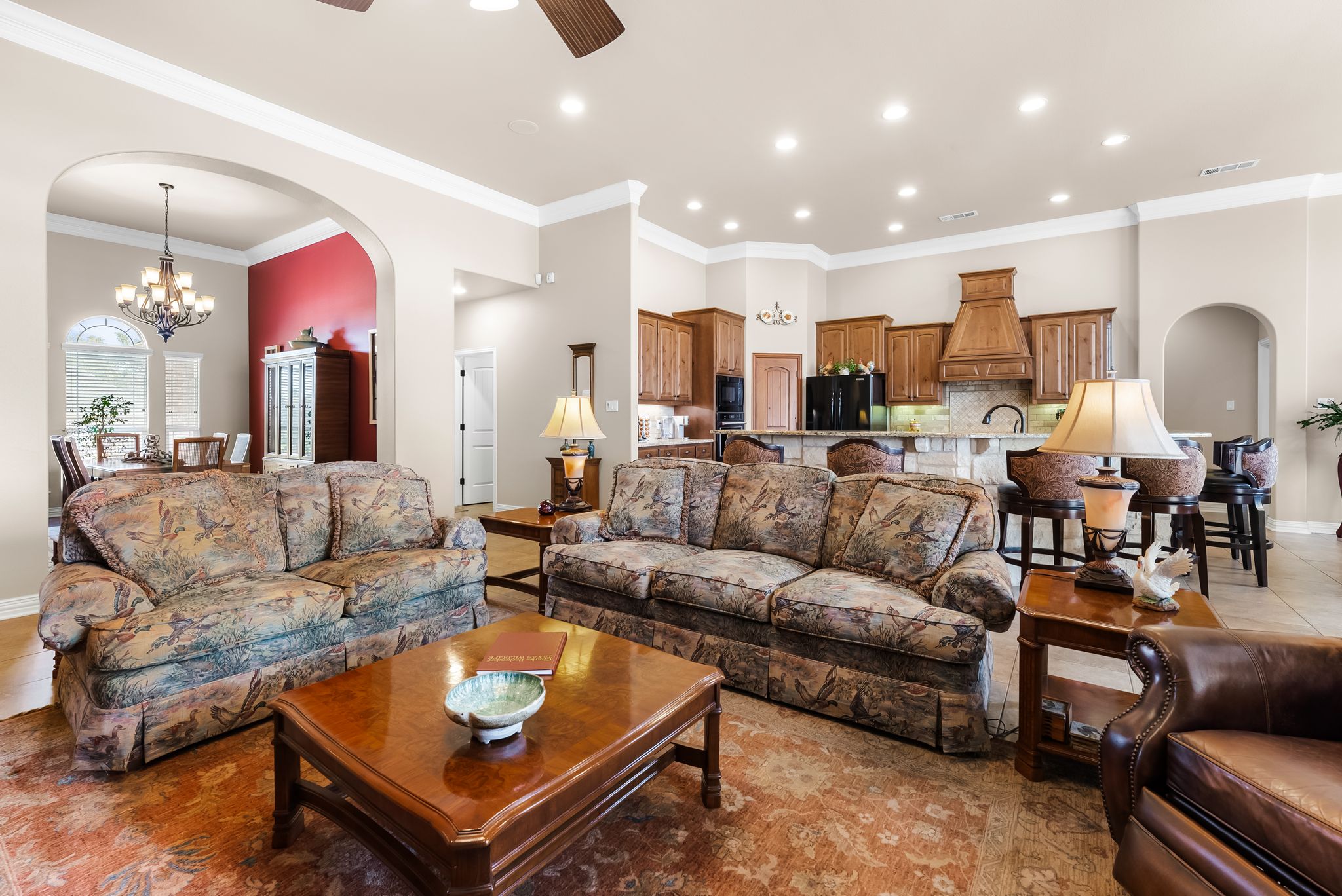 1735 Alta Vista Loop Temple, TX 76502 - Photo 16 of 38 a living room with furniture and a wooden floor