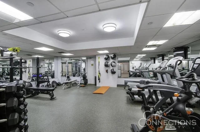 $6,750,000 | 15 West 63rd Street, Unit 21A | Upper West Side