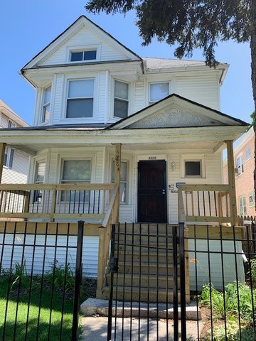 5929 West Rice Street Chicago, IL 60651 - Photo 3 of 29 front view of a house