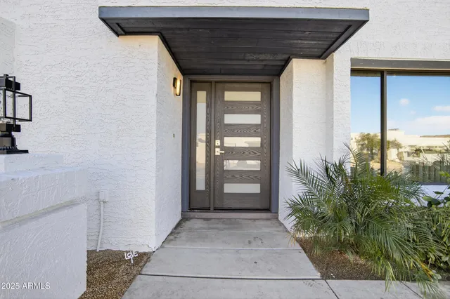$385,000 | 731 East Villa Rita Drive, Phoenix, AZ 85022