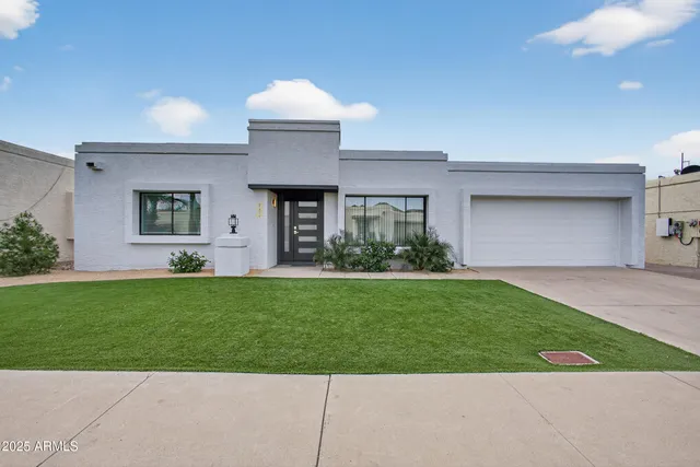 $385,000 | 731 East Villa Rita Drive, Phoenix, AZ 85022