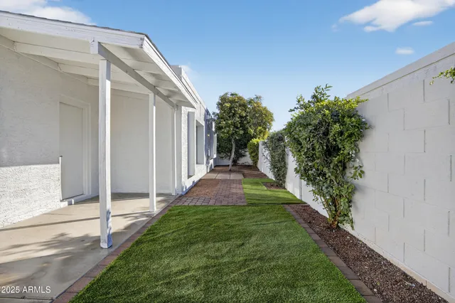 $385,000 | 731 East Villa Rita Drive, Phoenix, AZ 85022