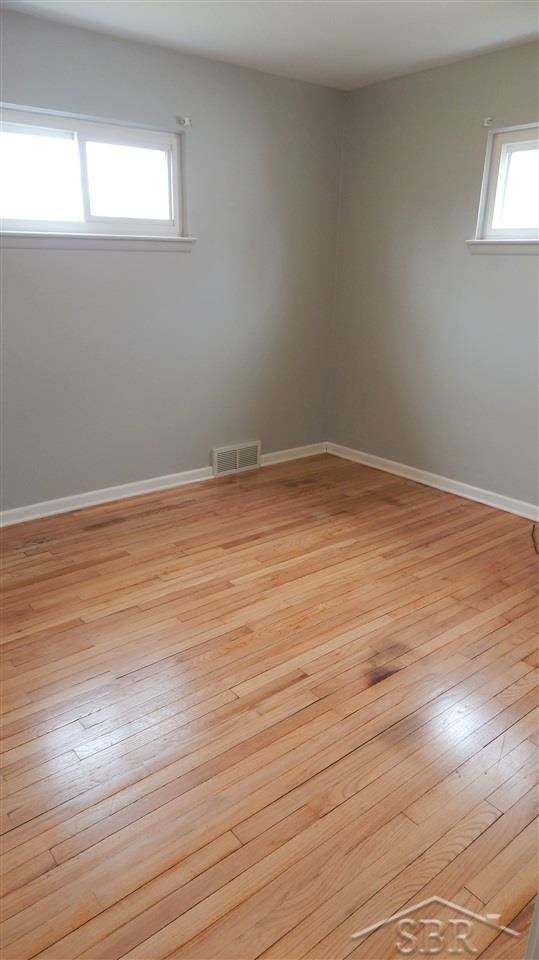2337 Anderson Road Saginaw, MI 48603 - Photo 11 of 26 50038377-10.JPG