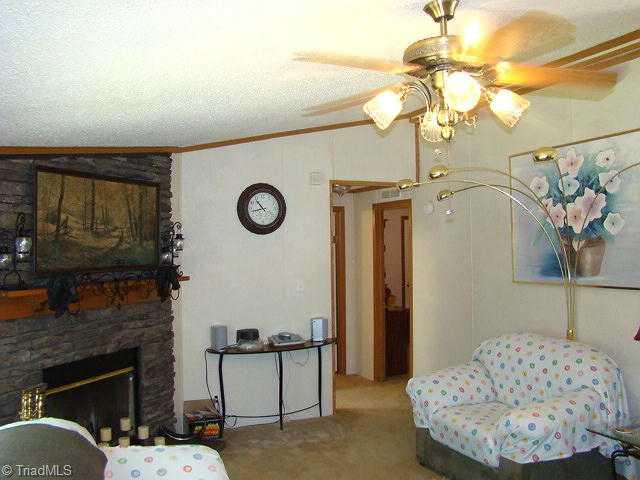 454 Caudle Road Randleman, NC 27317 - Photo 2 of 16 Living Room.
