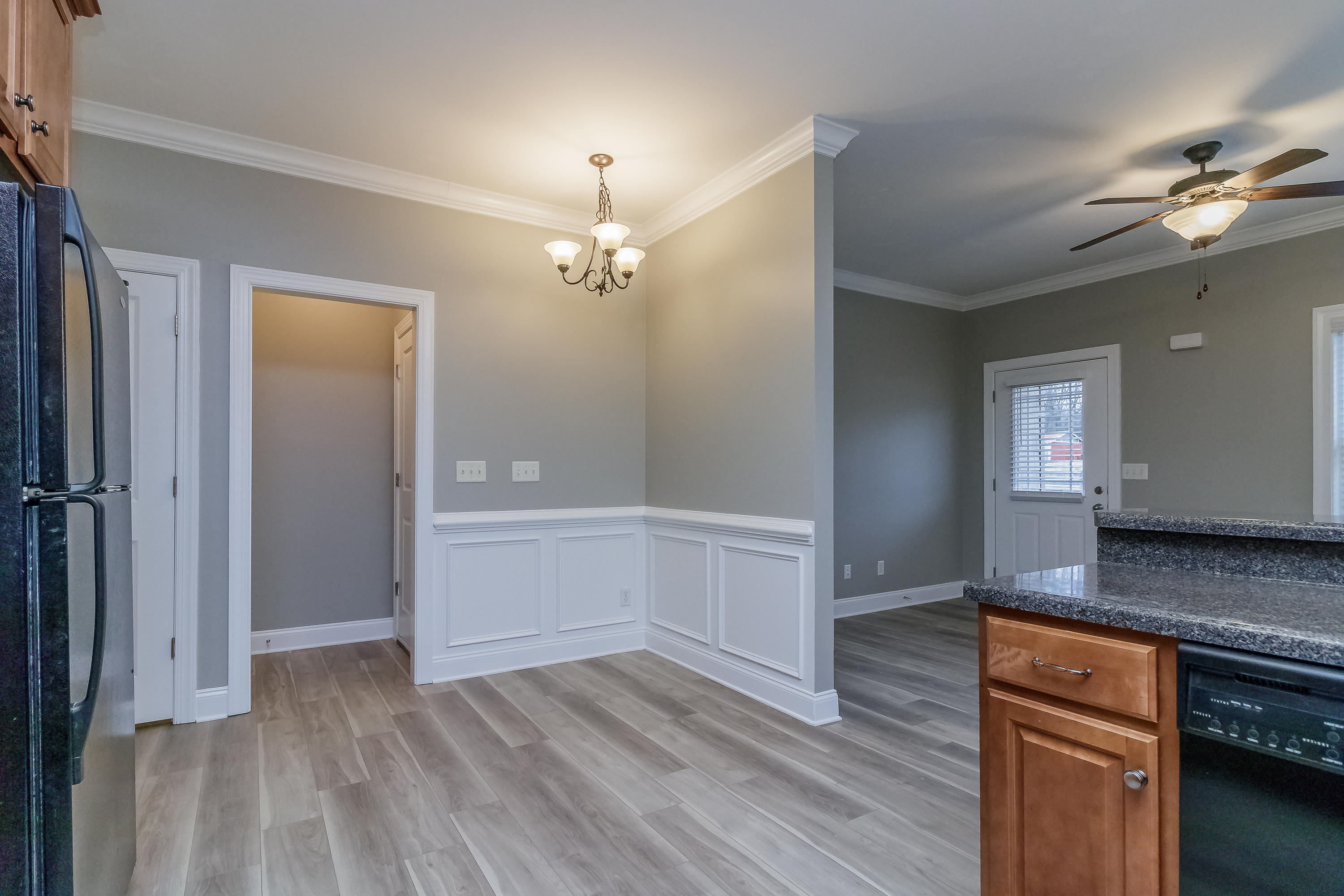 60 Cedar Creek Manor Rock Spring, GA 30739 - Photo 12 of 39 Great Room