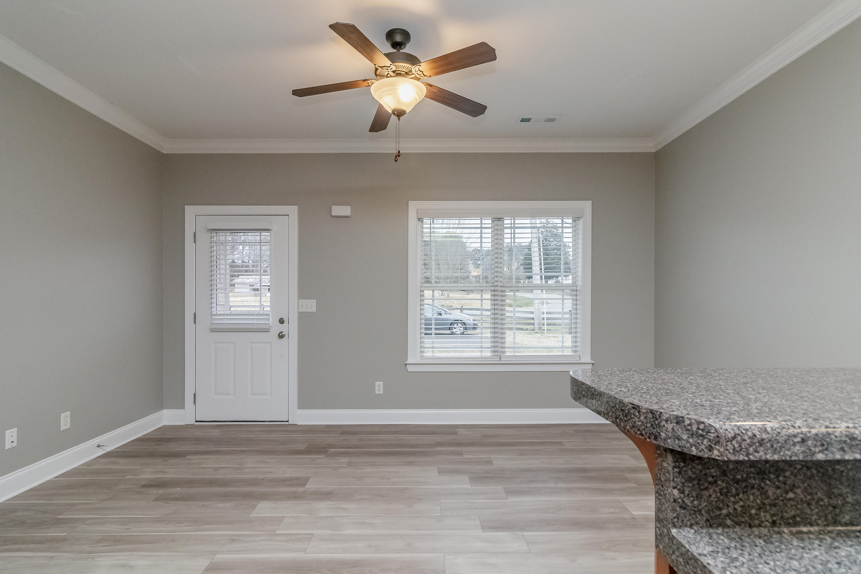 60 Cedar Creek Manor Rock Spring, GA 30739 - Photo 6 of 39 Great Room