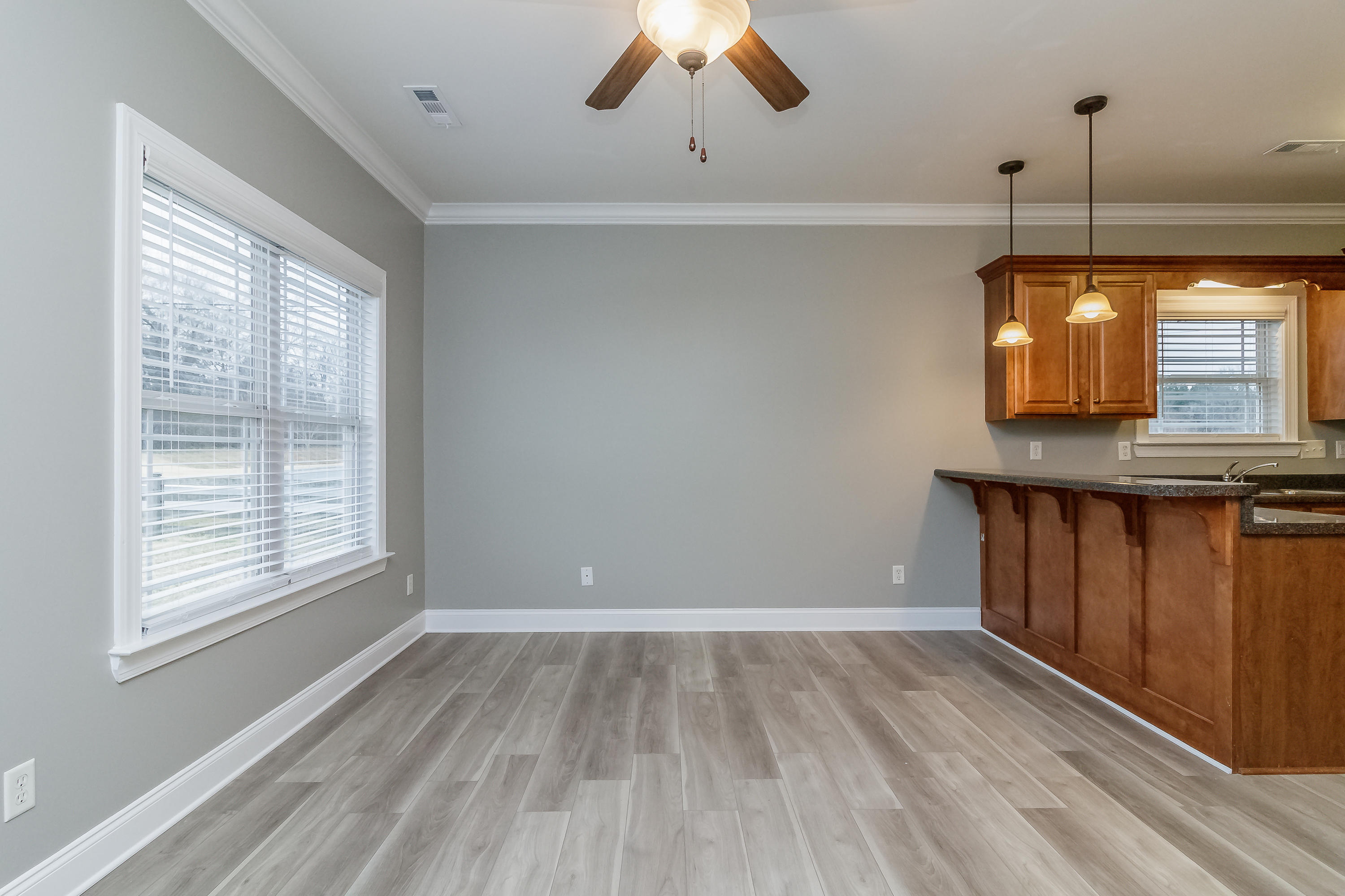 60 Cedar Creek Manor Rock Spring, GA 30739 - Photo 7 of 39 Great Room