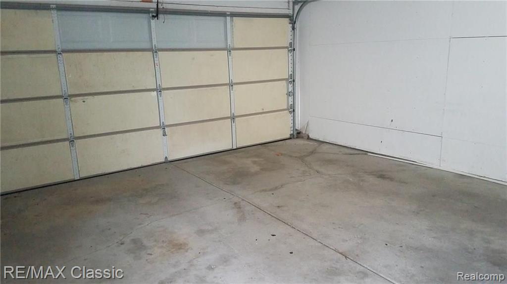 2130 Lindell Road Sterling Heights, MI 48310 - Photo 4 of 11