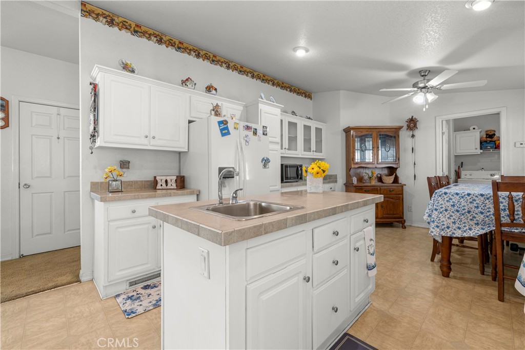 3050 West Ball Road, Unit 88 Anaheim, CA 92804 - Photo 9 of 36