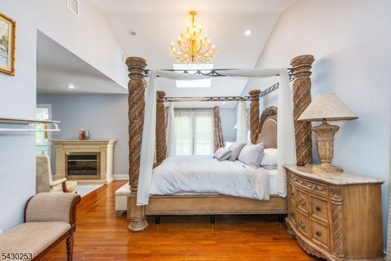 681 Glendale Road Franklin Lakes, NJ 07417 - Photo 17 of 33