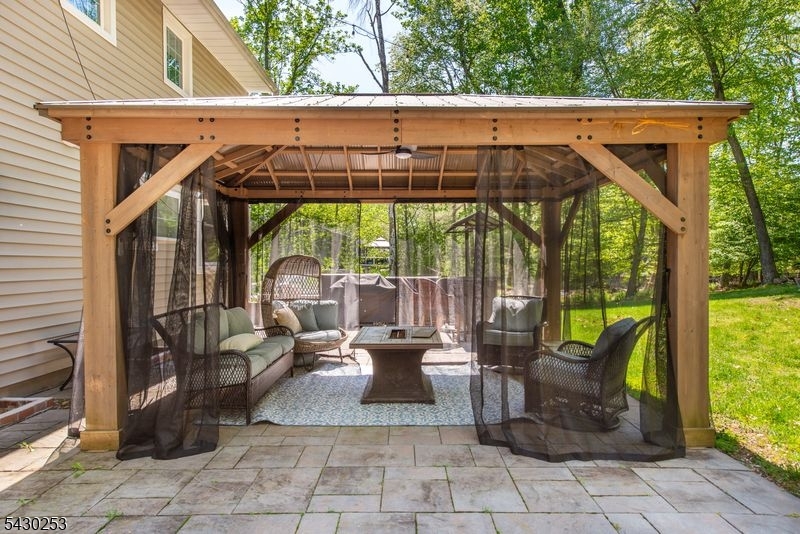 681 Glendale Road Franklin Lakes, NJ 07417 - Photo 32 of 33
