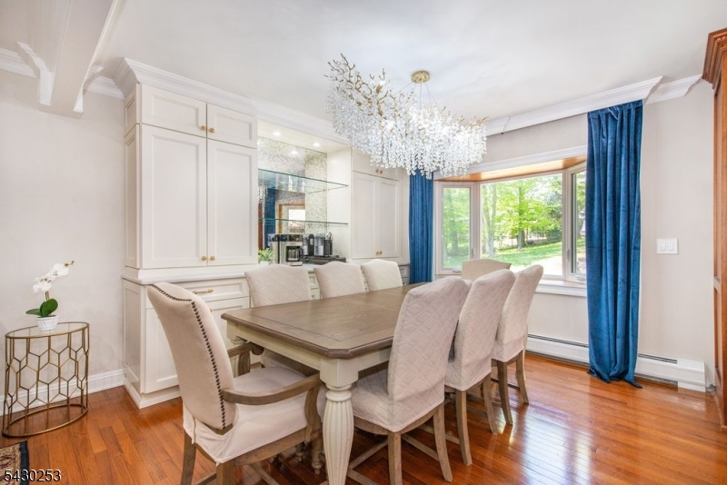 681 Glendale Road Franklin Lakes, NJ 07417 - Photo 6 of 33
