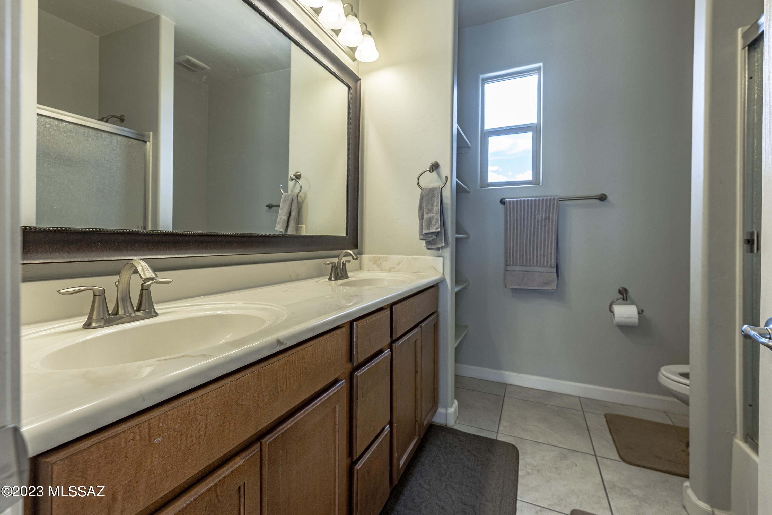 8479 North Gaetano Loop Tucson, AZ 85742 - Photo 11 of 27 bathroom guesta (1)