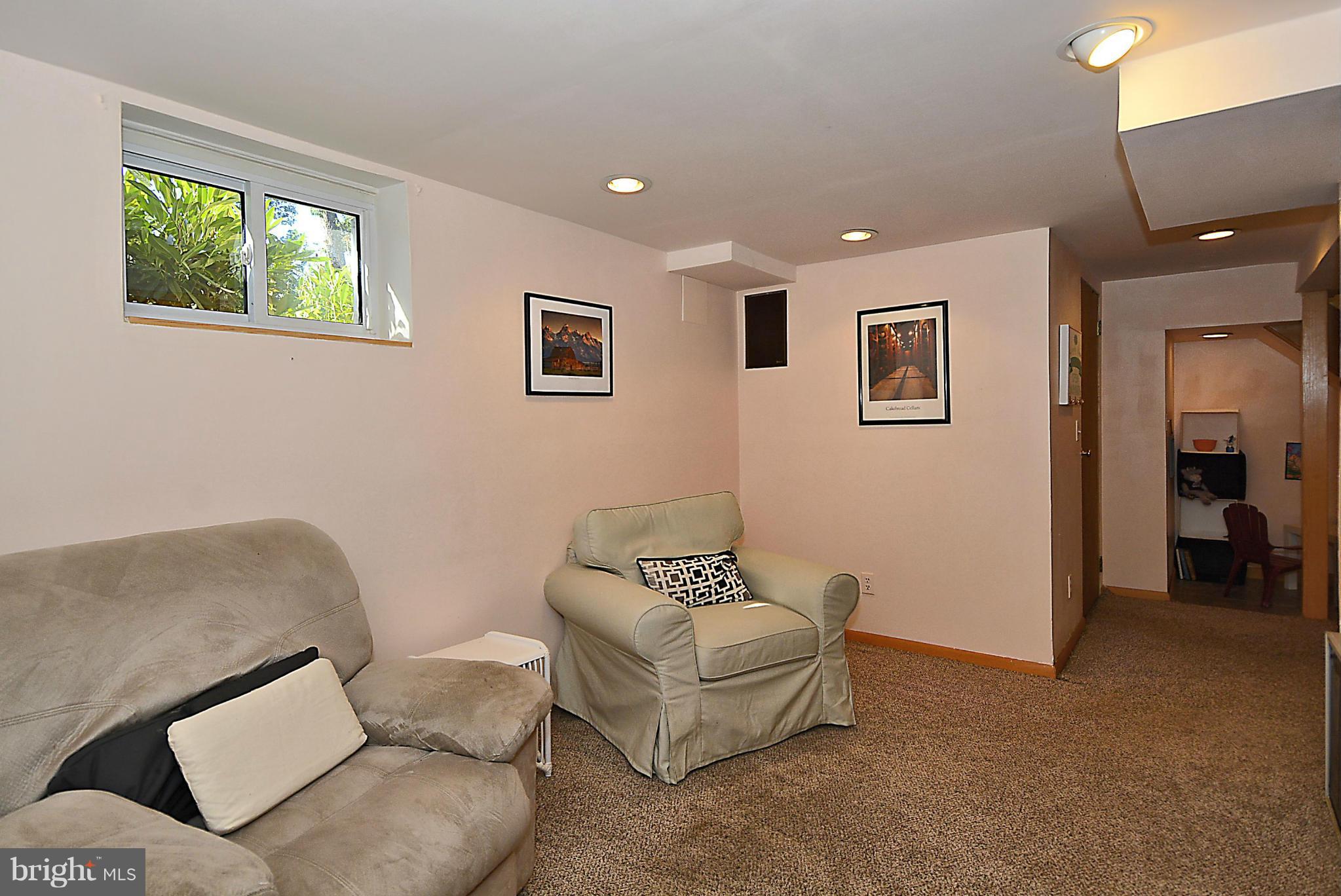 2706 Plyers Mill Road Silver Spring, MD 20902 - Photo 20 of 30 Interior (General)