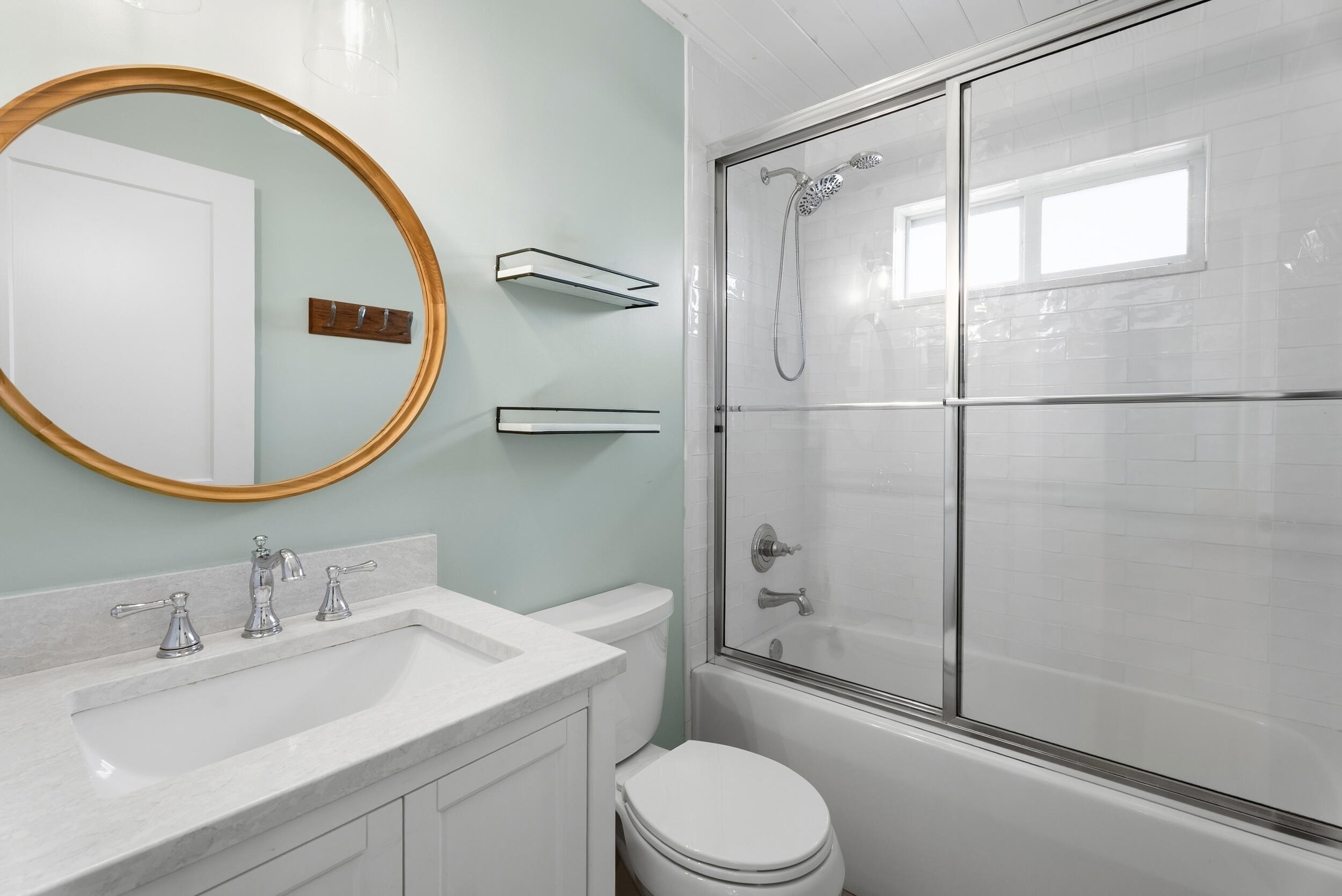 303 Norfolk Road Jupiter, FL 33469 - Photo 19 of 36 074_lPeO