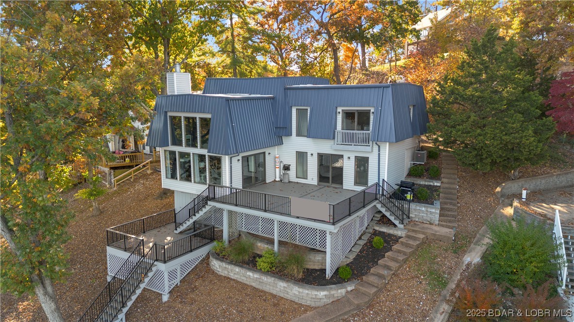 493 Highline Drive Lake Ozark, MO 65049 - Photo 2 of 54