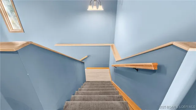 $725,000 | 493 Highline Drive, Lake Ozark, MO 65049