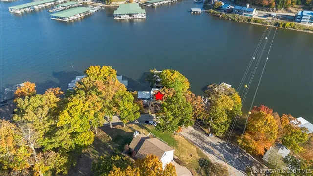 $725,000 | 493 Highline Drive, Lake Ozark, MO 65049