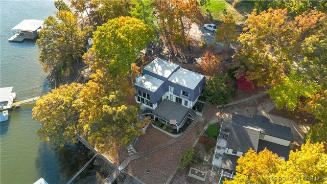 $725,000 | 493 Highline Drive, Lake Ozark, MO 65049