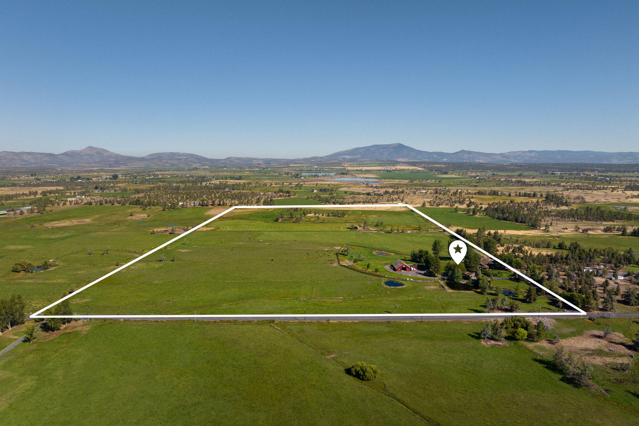 11311 Fleming Road Powell Butte, OR 97753 - Photo 4 of 58 drone of perimeter 80 acres . 1/4 x 1/2 mile