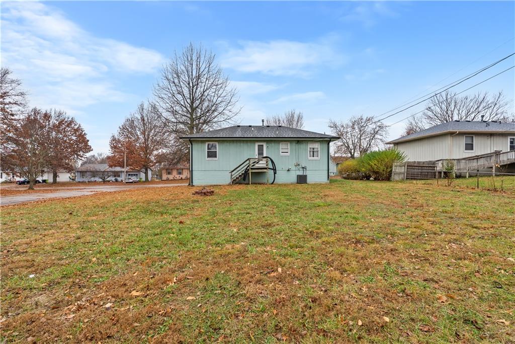 1807 Stacy Road Harrisonville, MO 64701 - Photo 18 of 18