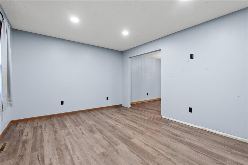 1807 Stacy Road Harrisonville, MO 64701 - Photo 5 of 18