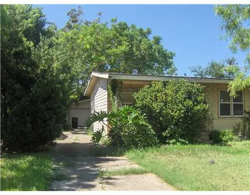 a view of backyard with green space