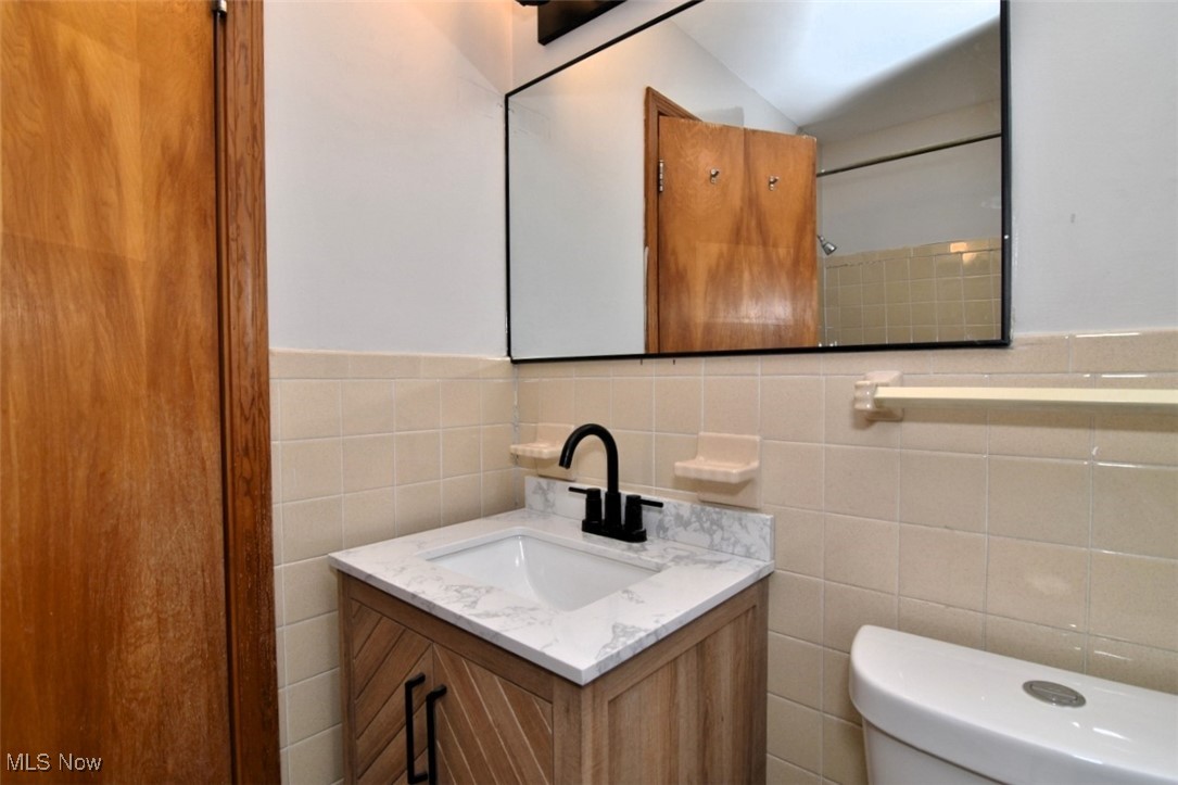 1703 Wood Road Cleveland Heights, OH 44121 - Photo 17 of 45