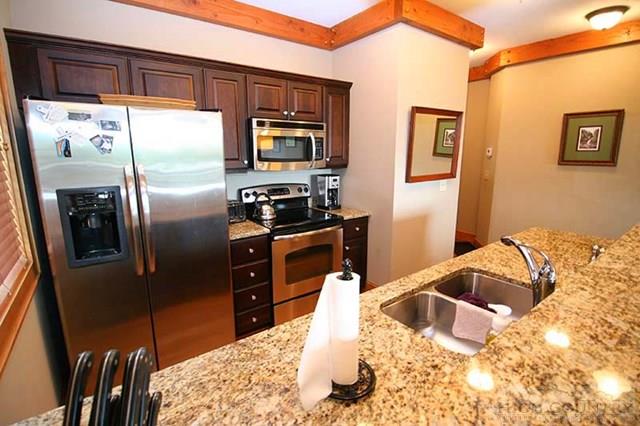 121 Red Tail Summit, Unit CC4 Boone, NC 28607 - Photo 3 of 39 Gallery Image 3