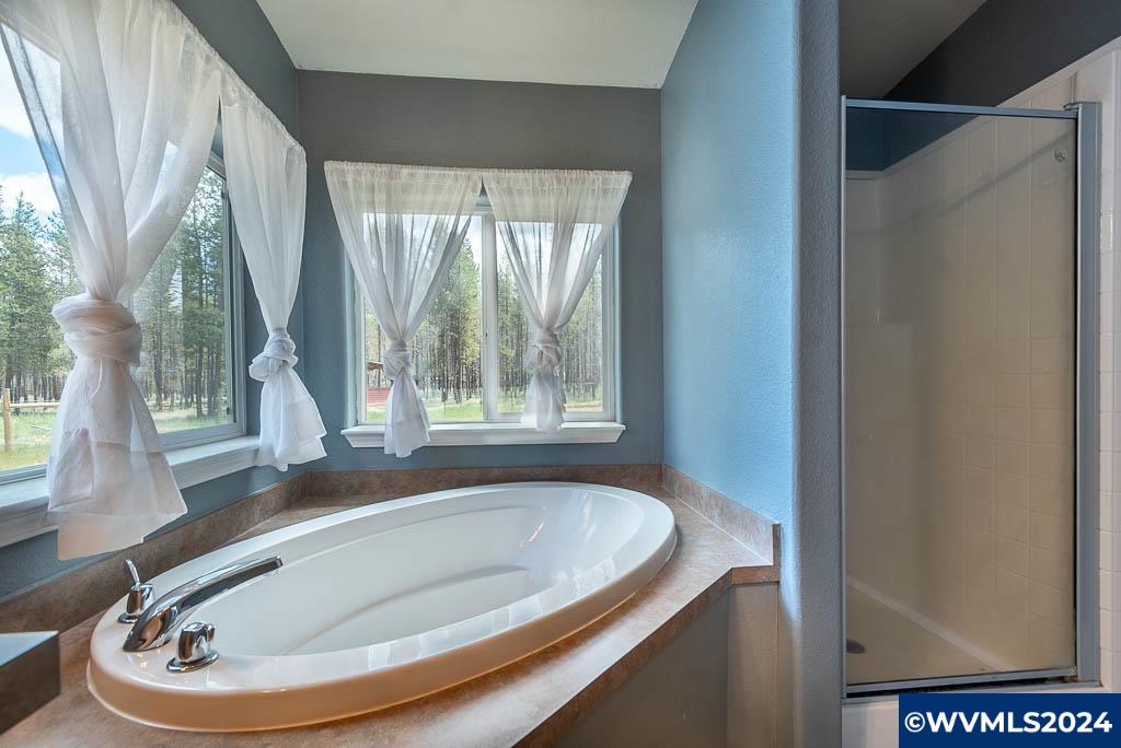 150489 Kurtz Road La Pine, OR 97739 - Photo 15 of 44
