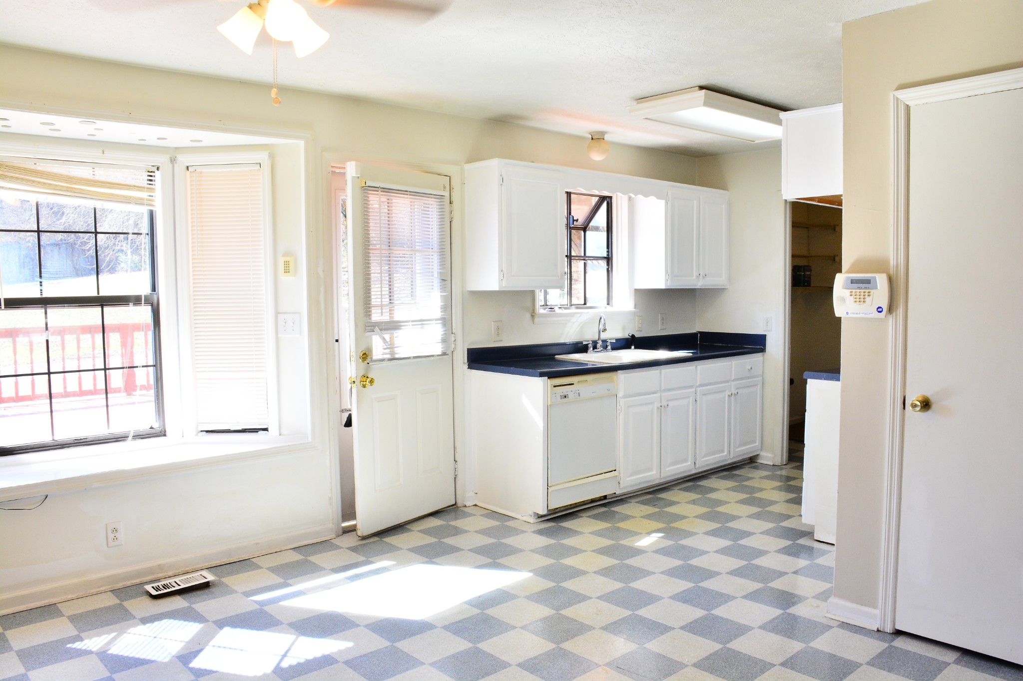 109 Shady View Drive Hendersonville, TN 37075 - Photo 3 of 8