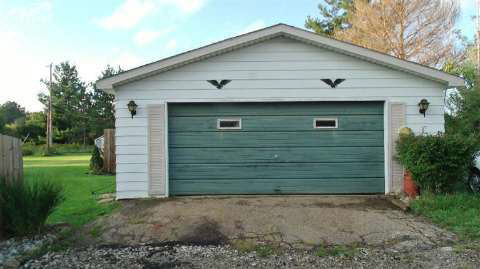 9186 Reid Road Swartz Creek, MI 48473 - Photo 35 of 40 20420624-34.JPG