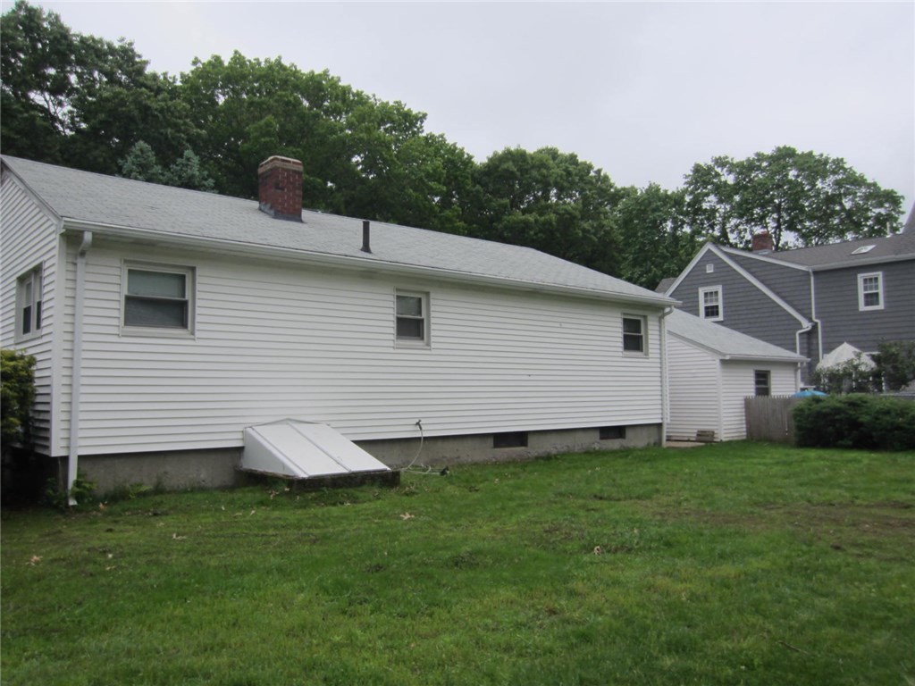 112 New Road East Providence, RI 02916 - Photo 34 of 37 Gallery Image 34