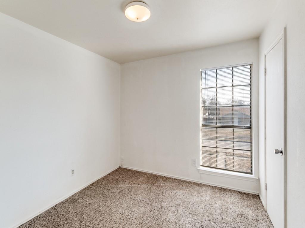 2321 Colonial Mesquite, TX 75150 - Photo 16 of 25