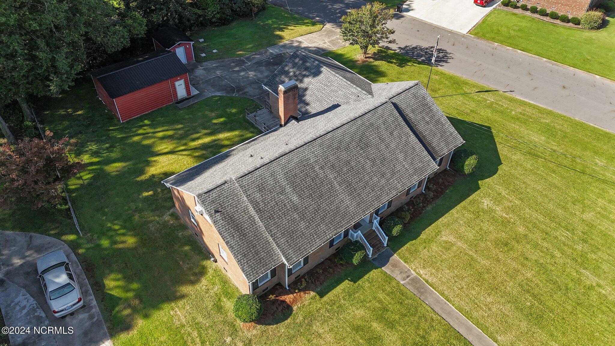1804 Oxford Road Kinston, NC 28504 - Photo 41 of 45 41-web-or-mls-DJI_20240909095203_0111_D