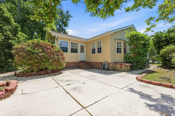 $199,900 | 613 Reef Court, Myrtle Beach, SC 29588