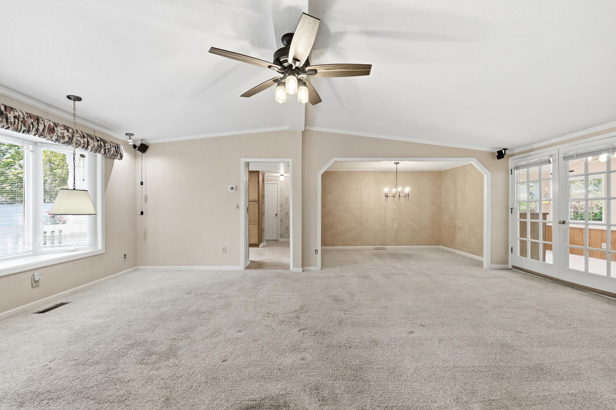 613 Reef Court Myrtle Beach, SC 29588 - Photo 5 of 40