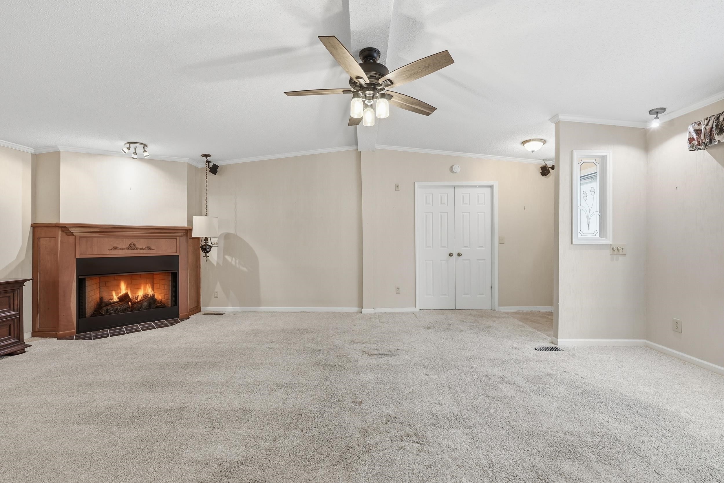 613 Reef Court Myrtle Beach, SC 29588 - Photo 6 of 40