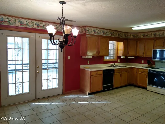 $127,500 | 207 North Fulton Avenue, Isola, MS 38754