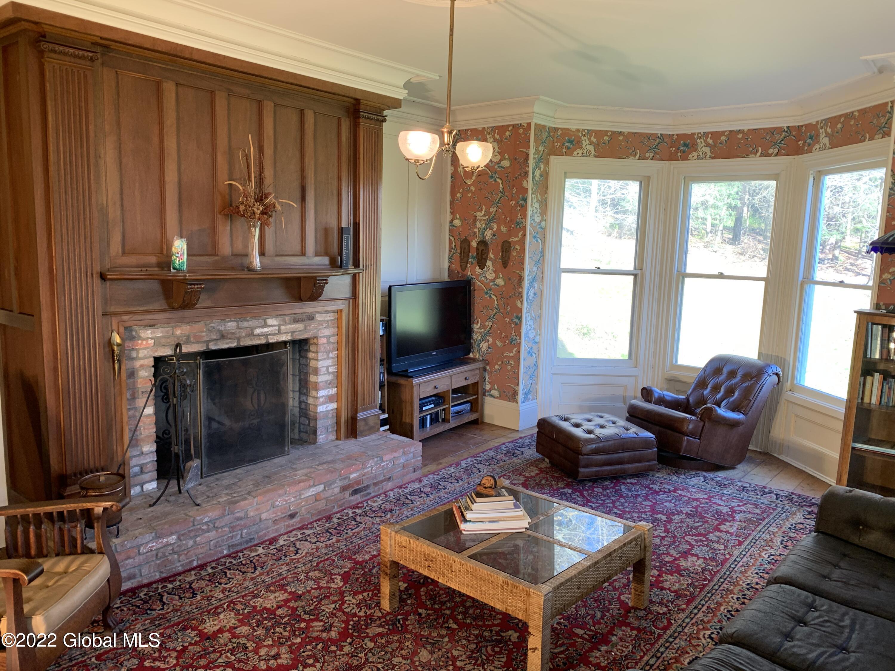 69 Cemetery Road New Lebanon, NY 12125 - Photo 27 of 68 Schaye living room with TV