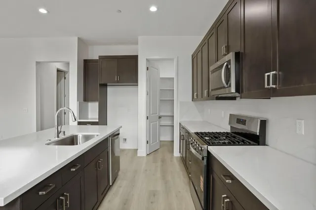 $764,990 | 2291 Paramount Lane, Manteca, CA 95337