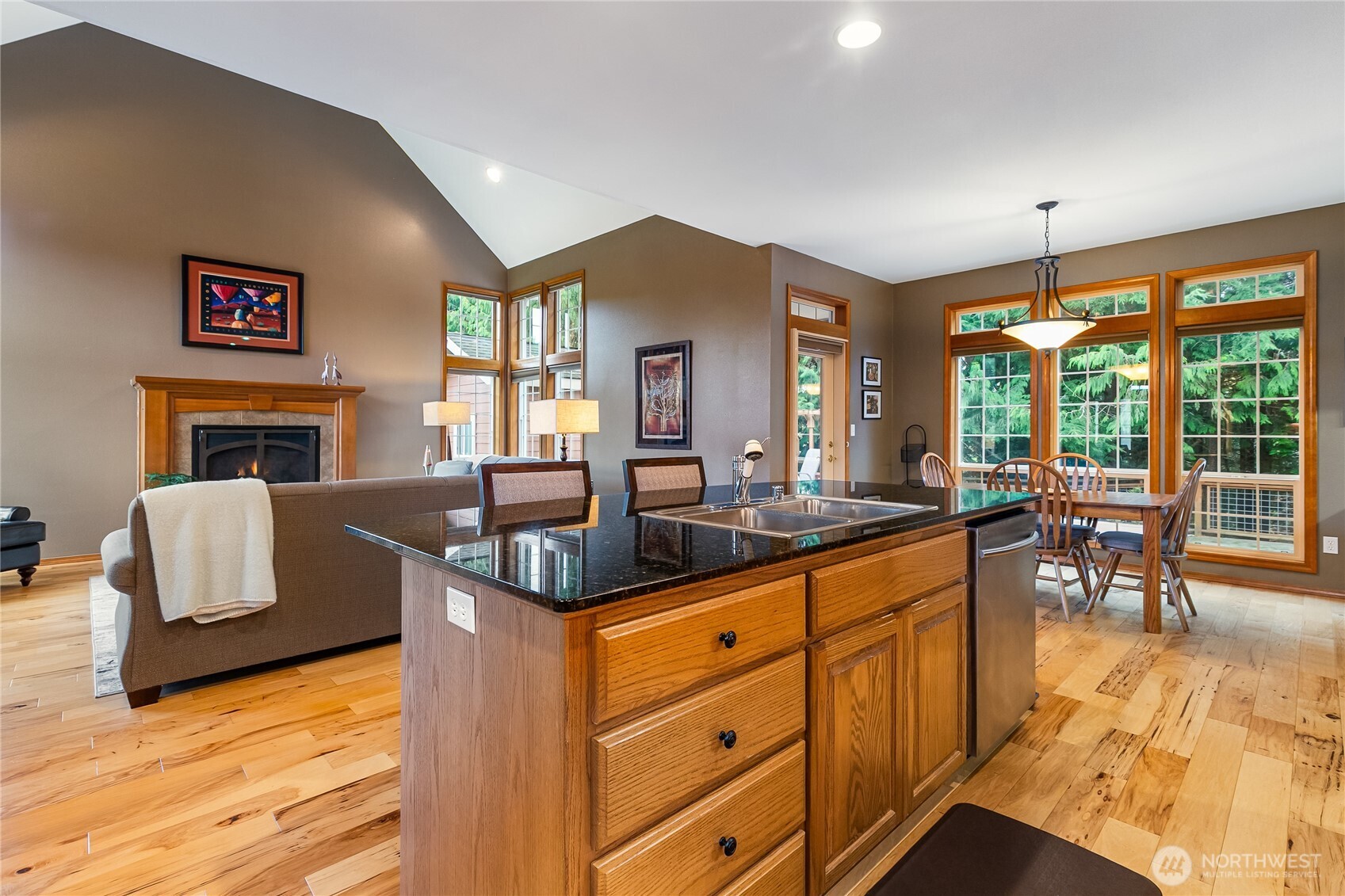 735 Ivy Street Lynden, WA 98264 - Photo 13 of 40