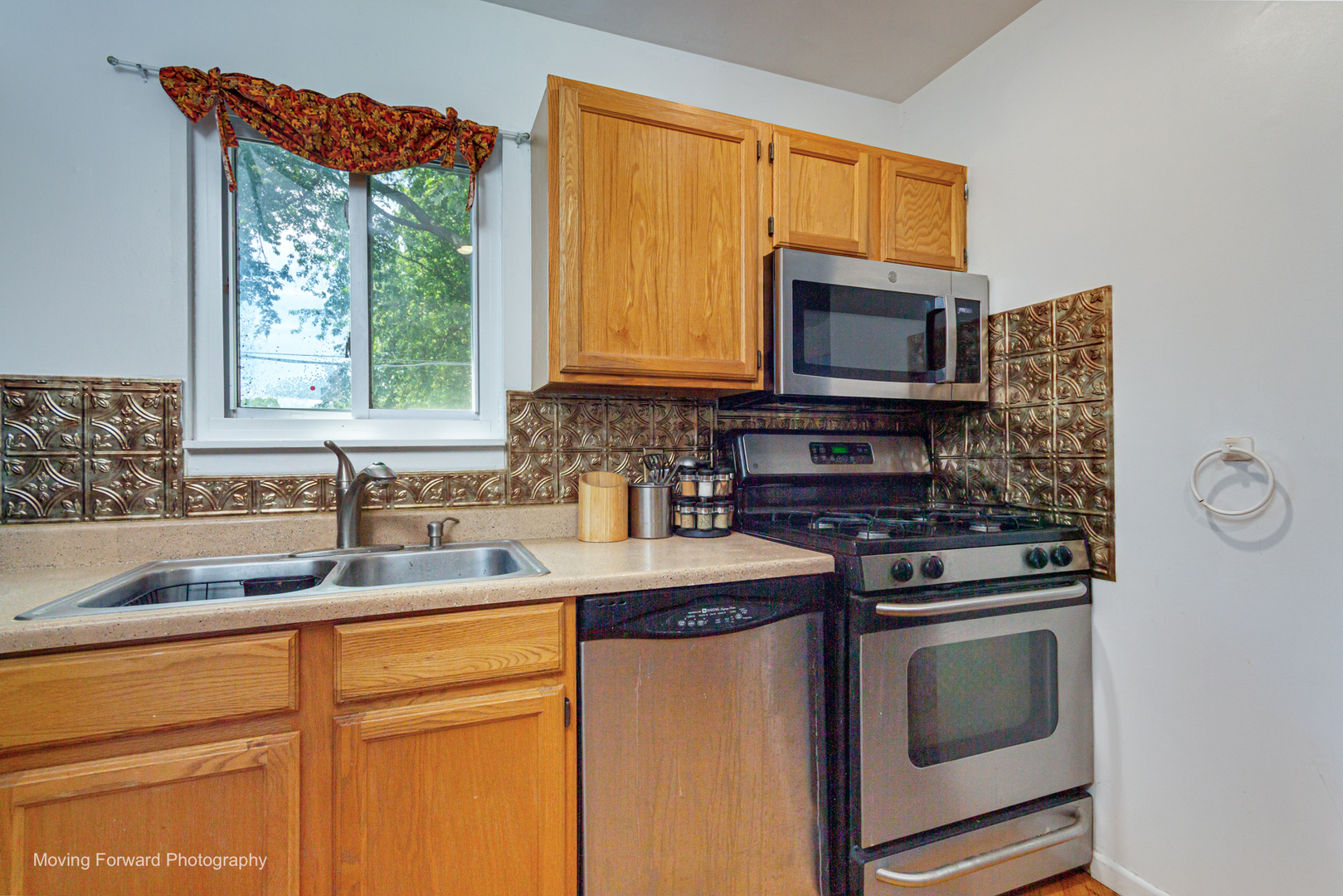 8315 Ramble Road Wonder Lake, IL 60097 - Photo 8 of 28