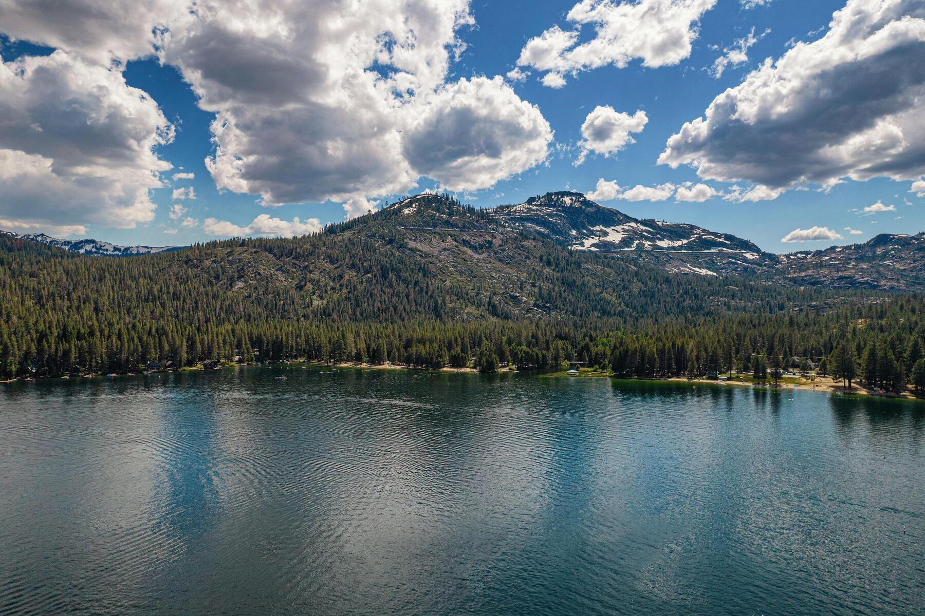 15470 Donner Pass Road, Unit 25 Truckee, CA 96161 - Photo 25 of 28 Gallery Image 25