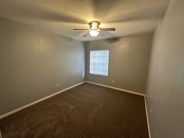 $950 | 1235 Buckingham Drive, Unit 4, Tallahassee, FL 32308