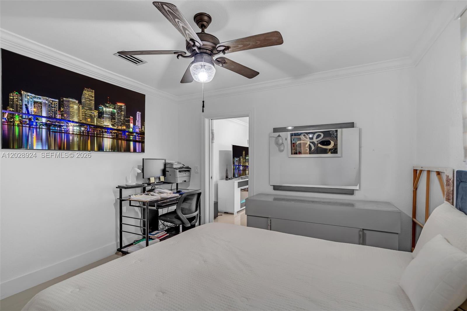 46 Northeast 164th Street Miami, FL 33162 - Photo 16 of 60