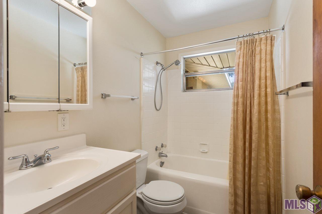 1824 Oak Street Baton Rouge, LA 70815 - Photo 9 of 12 Gallery Image 9